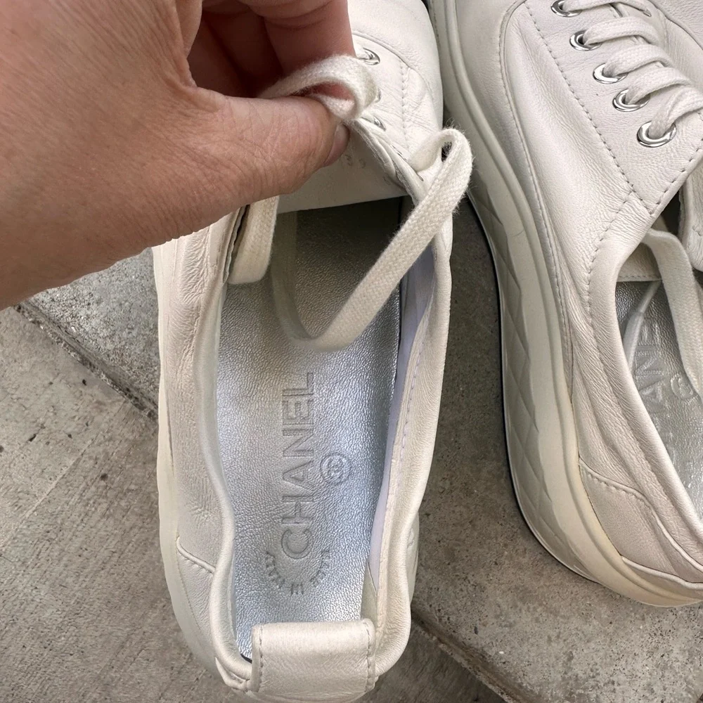 Chanel White and Black Leather Sneakers - Picture 9 of 16